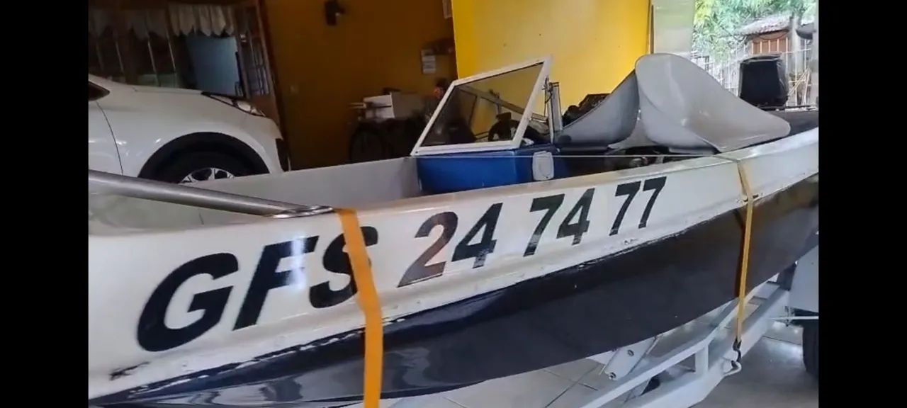 Excelente Lancha em fibra de vidro  - Foto 6
