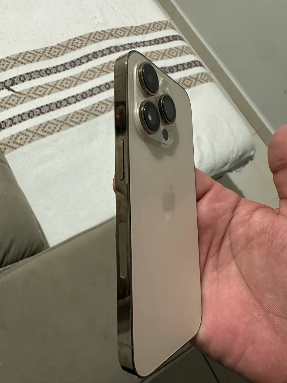 Vende-se iPhone 14 Pro  - Foto 4