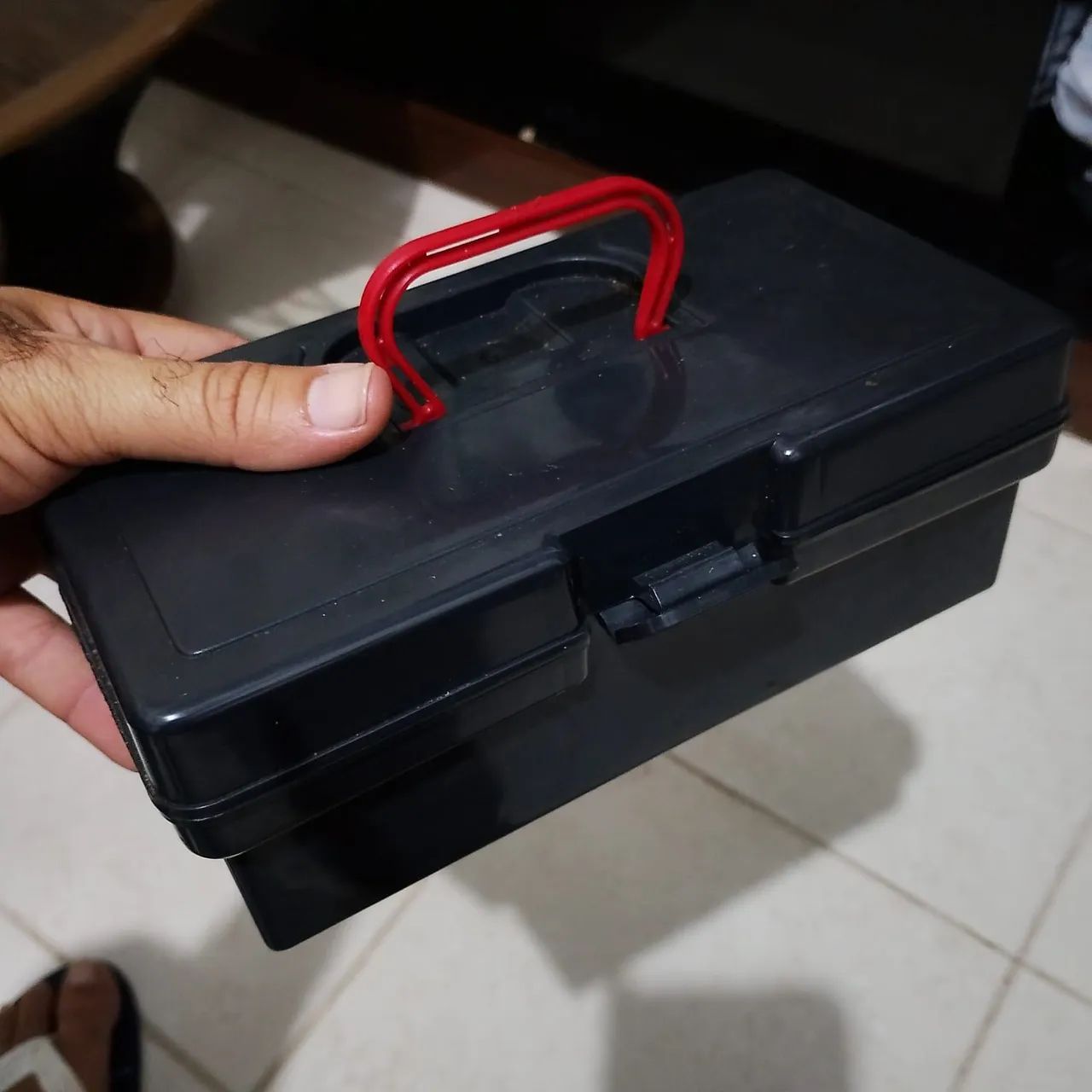 Mini maleta organizadora com alça e trava super funcional  - Foto 3