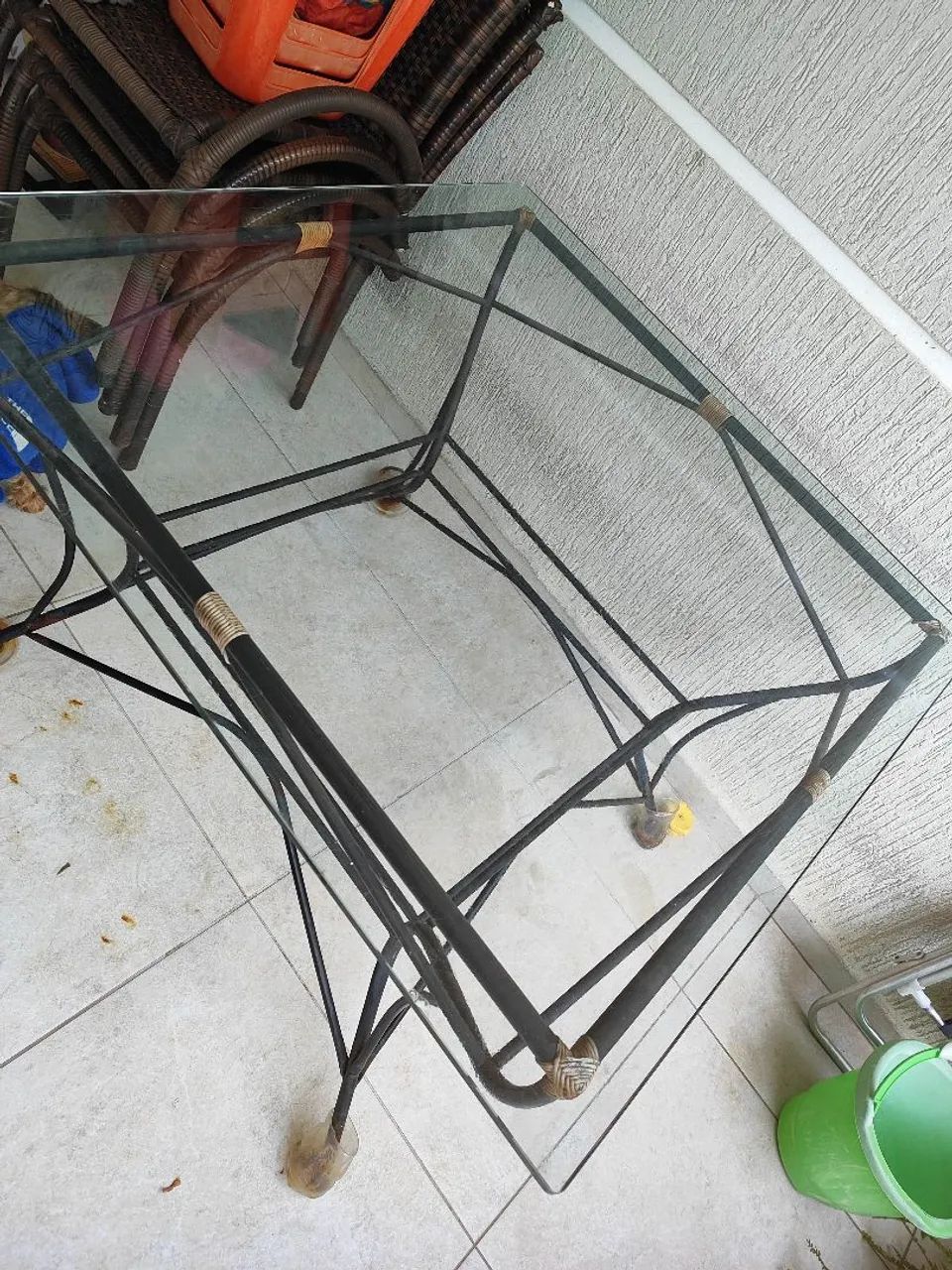 Mesa quadrada de vidro para área externa  - Foto 3