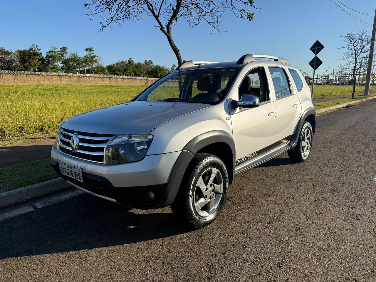 Renault Duster Dynamique 4x4 2.0 Hi-Flex 16V Mec, foto 3 de 10
