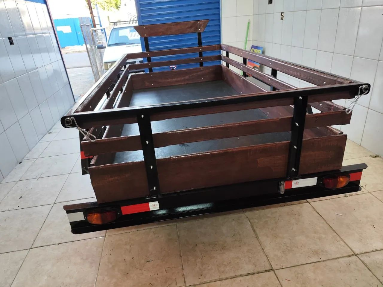 Carretinha nova de fábrica dois eixo trucada  - Foto 5