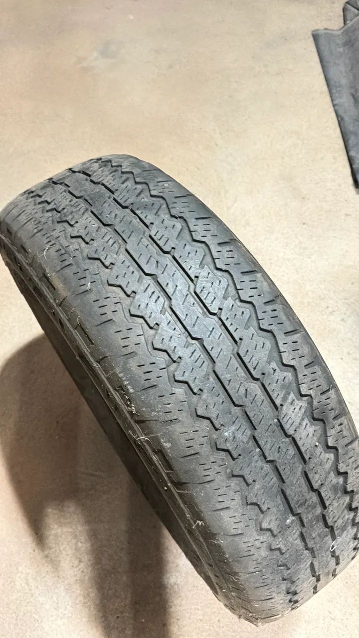Pneus Bridgestone 255/70-R17 - Foto 4