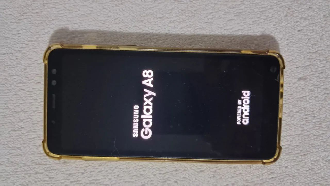 Celular Samsung A8  - Foto 4