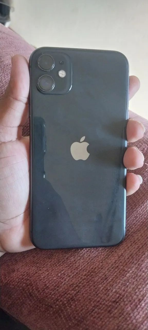 IPhone 11 64GB Nunca foi aberto - Celulares e Smartphones