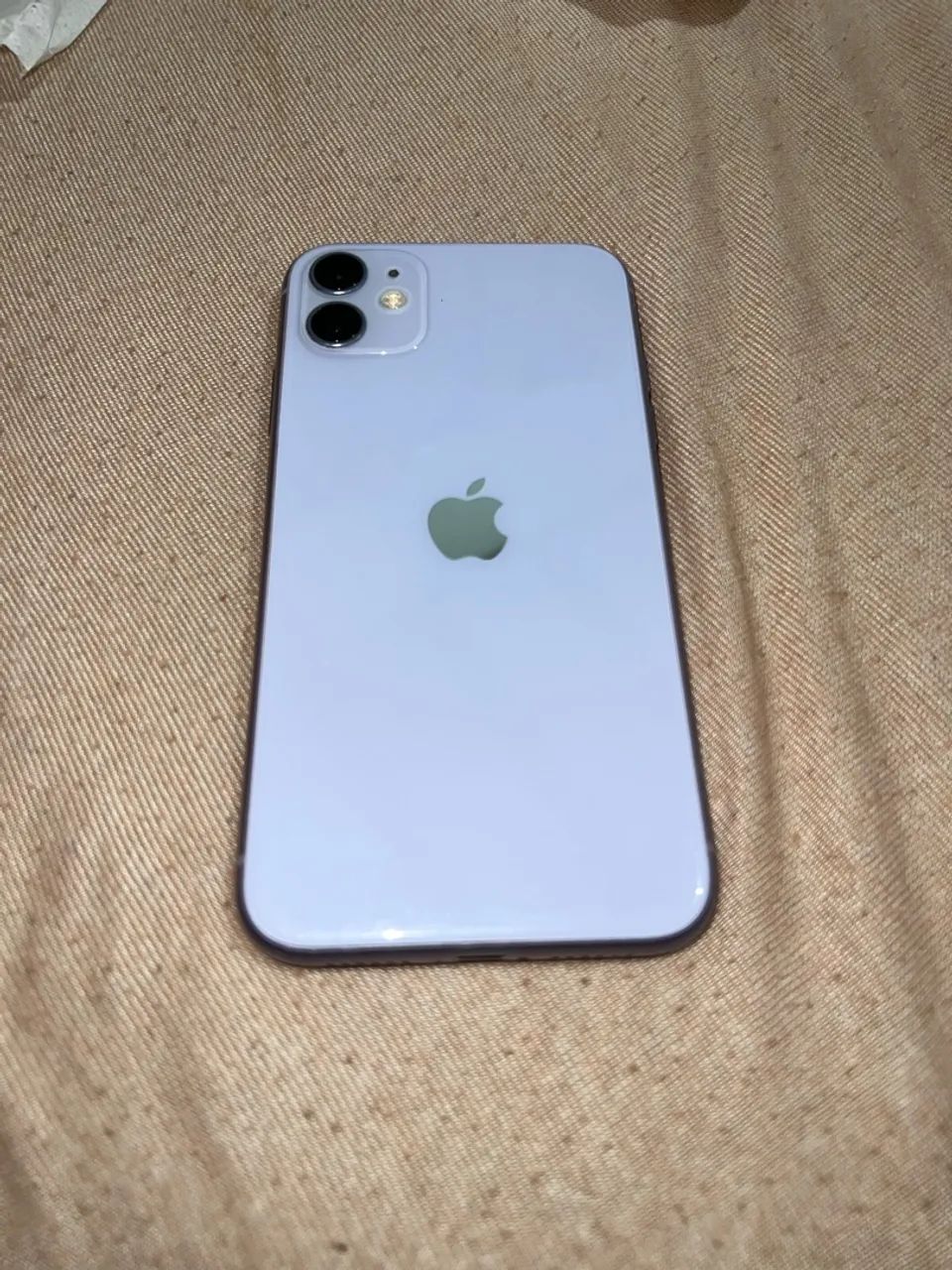 iPhone 11 com caixa, carregador e capinha  - Foto 3
