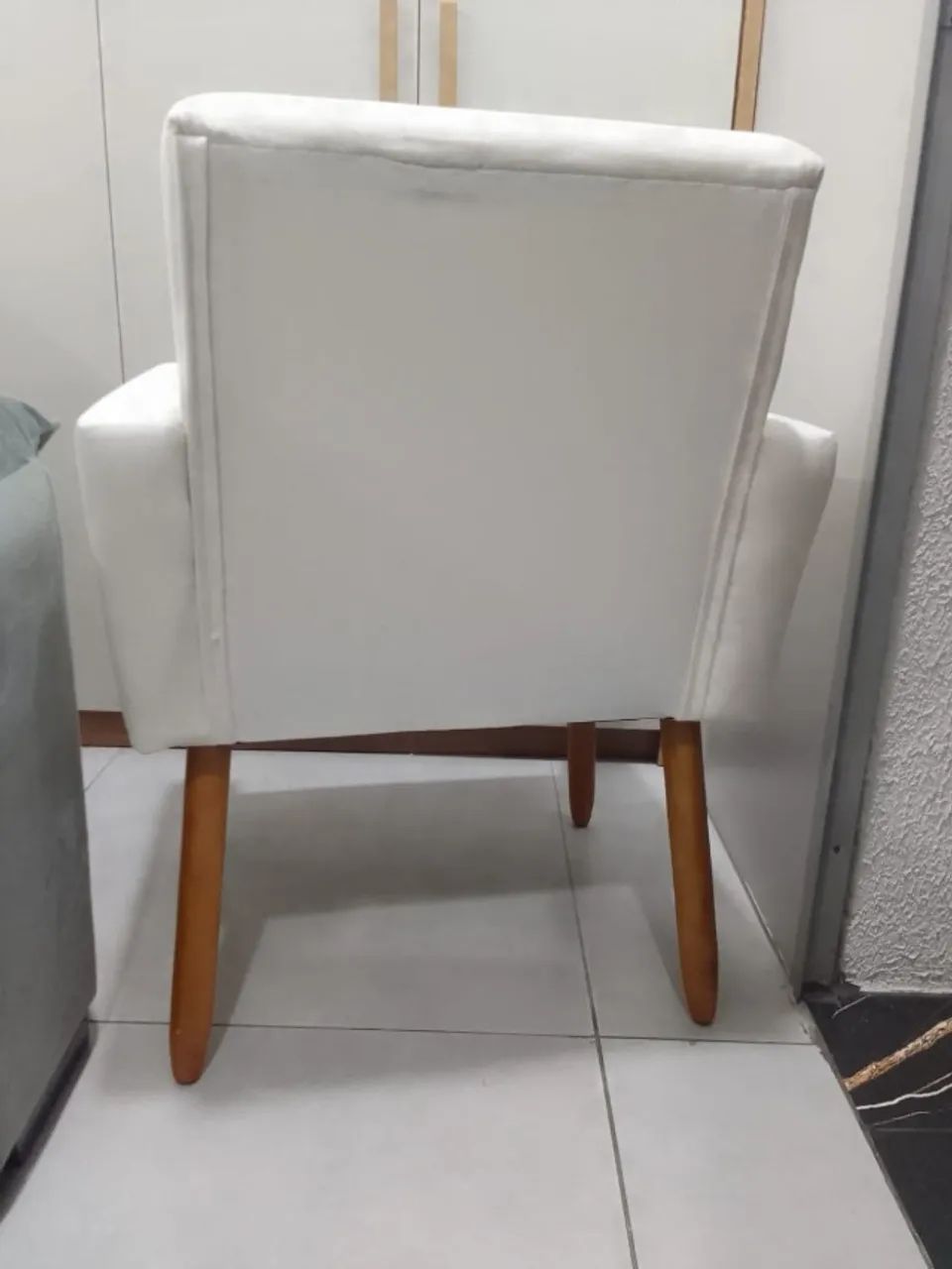 Poltrona decorativa Nina  - Foto 4