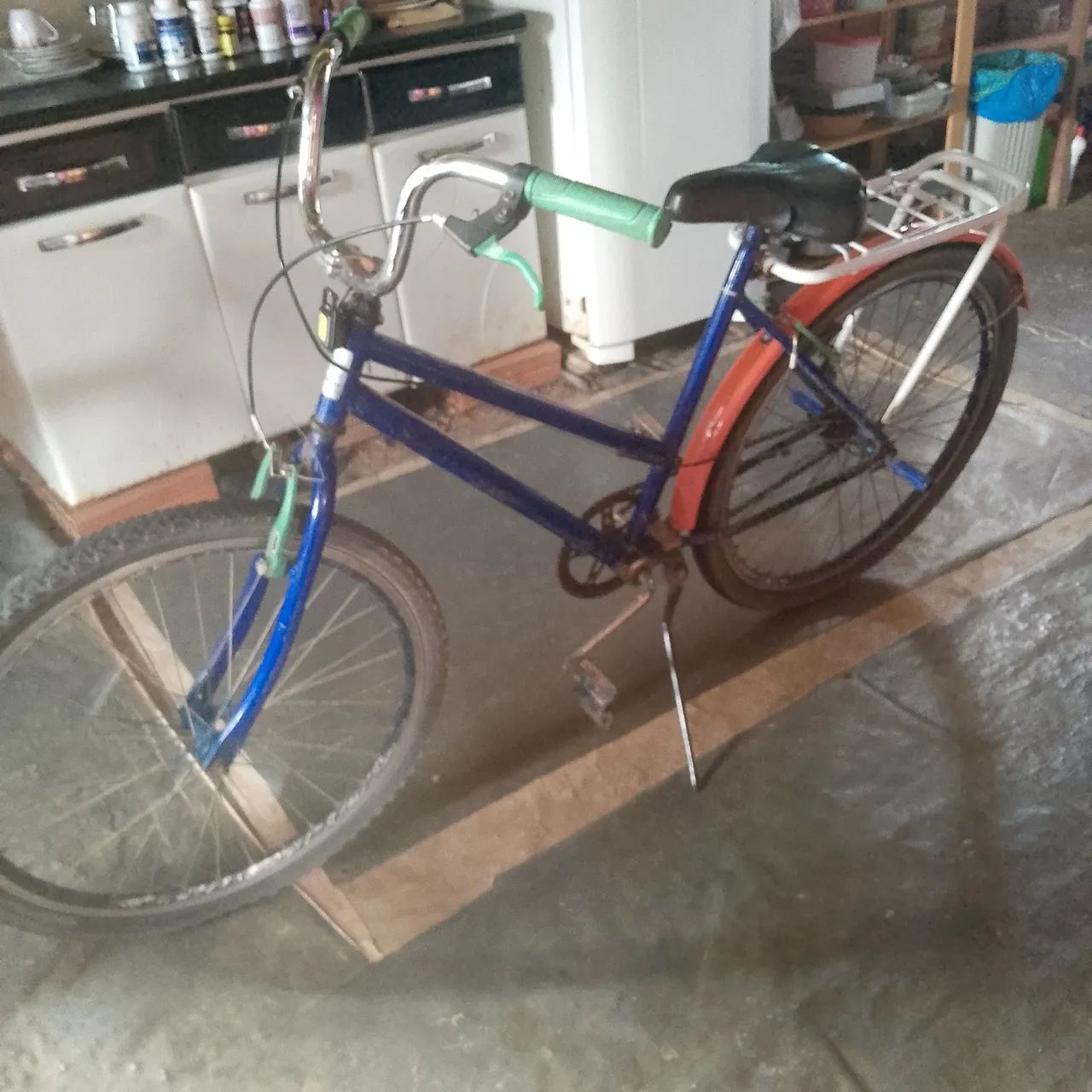 Vendo essa bicicleta aro 26 em ótimo estado 