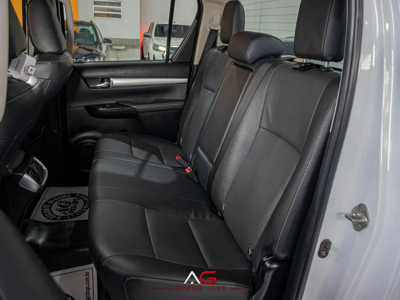 Toyota Hilux CD SRX Plus 4x4 2.8 TDI Die. Aut., foto 12 de 20