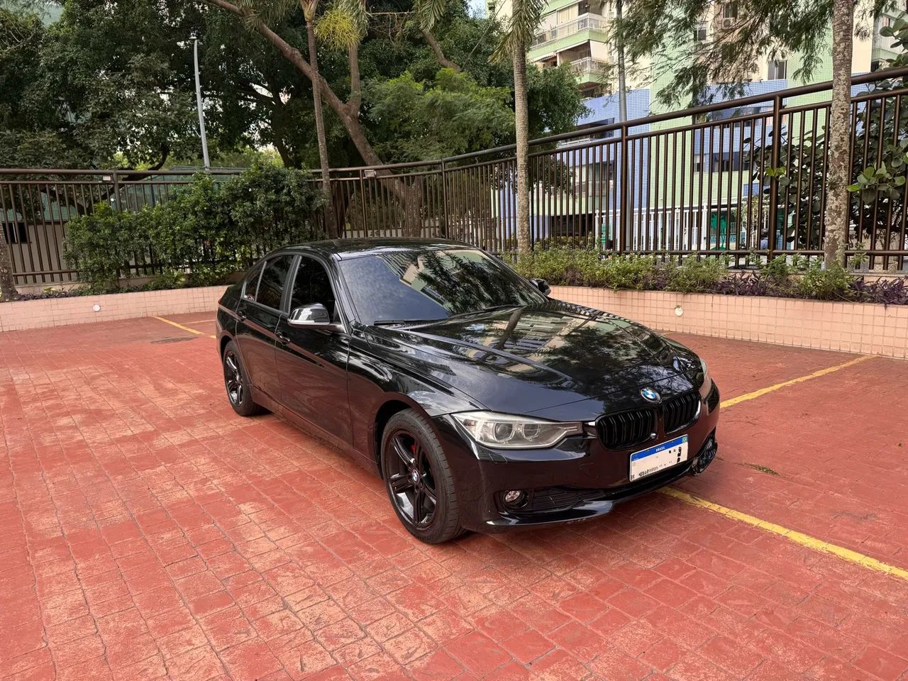 BMW 320I A 2.0 Turbo/activeflex 16V 184cv 4P 2015