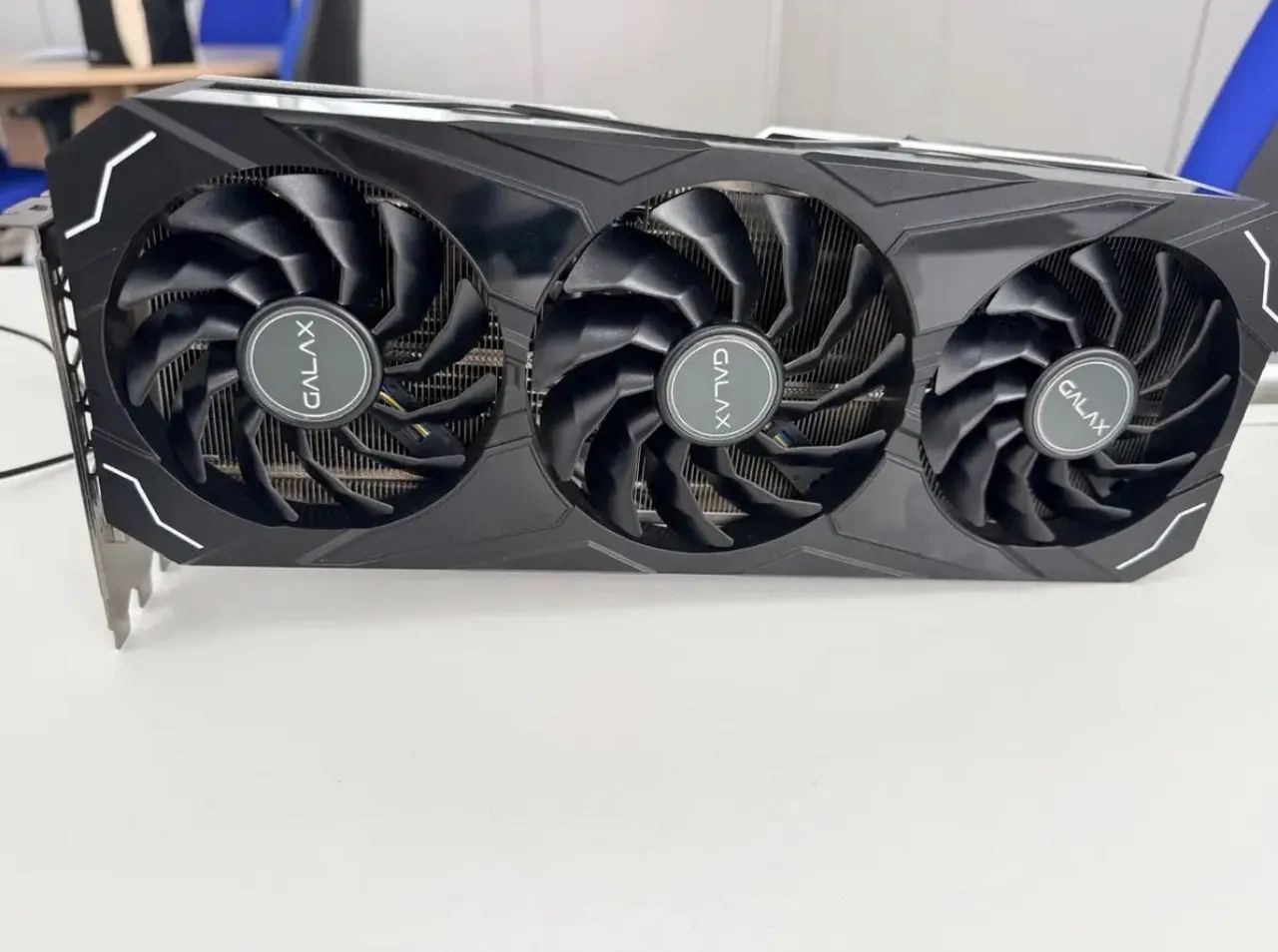 Nvidia RTX 4070 TI 12GB Galax ST - Foto 4