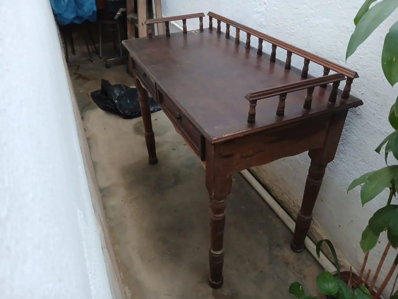 Escrivaninha antiga - Foto 2