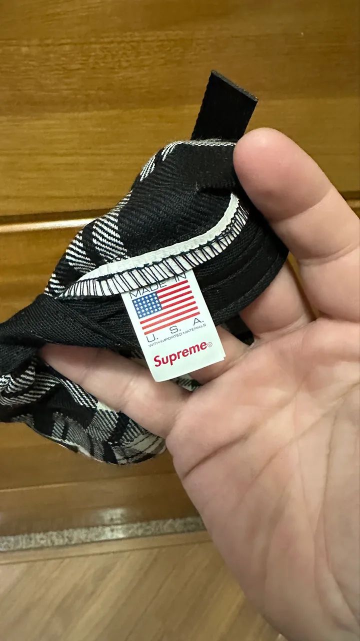 Boné Supreme Lochcarron Camp Black FW25-W3 Five Panel - Foto 3