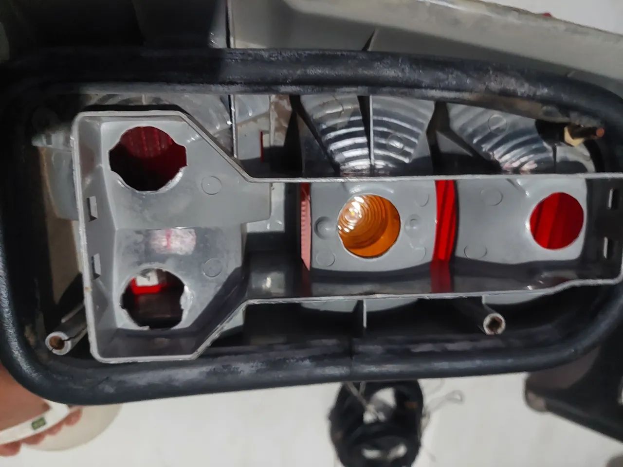 Vendo par lanterna traseira da santana quantum  - Foto 5