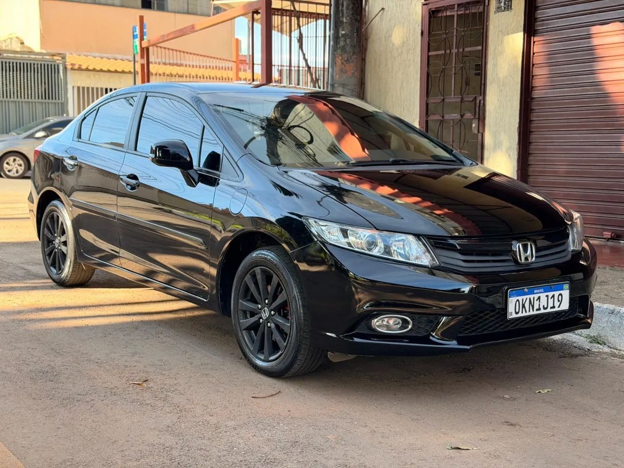 Honda Civic 1.8 LXS 16V FLEX 4P AUTOMÁTICO 2012
