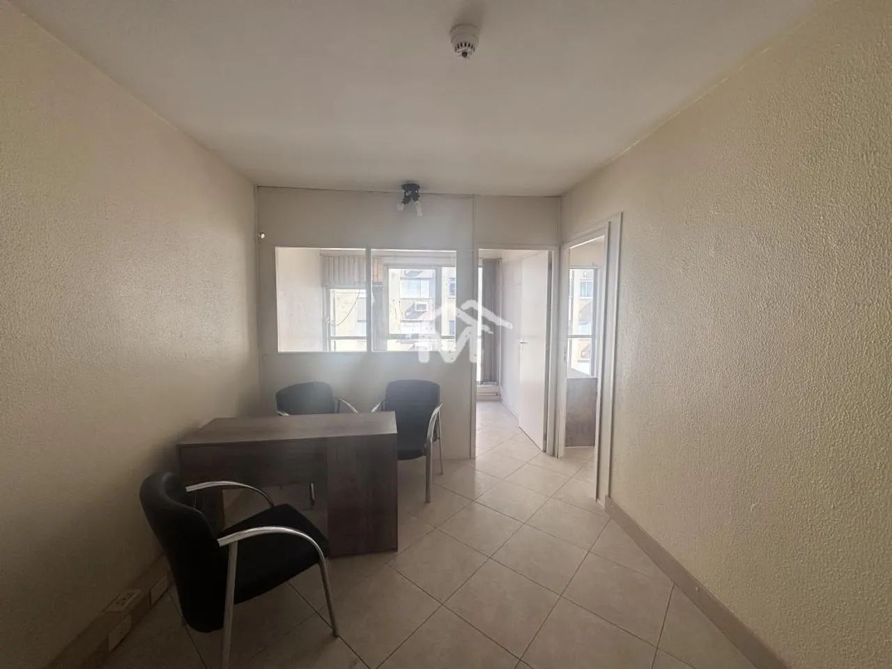 Aluguel de Sala Comercial com Elevador em Canoas - Centro - 75m² REF: 501757 - Foto 2