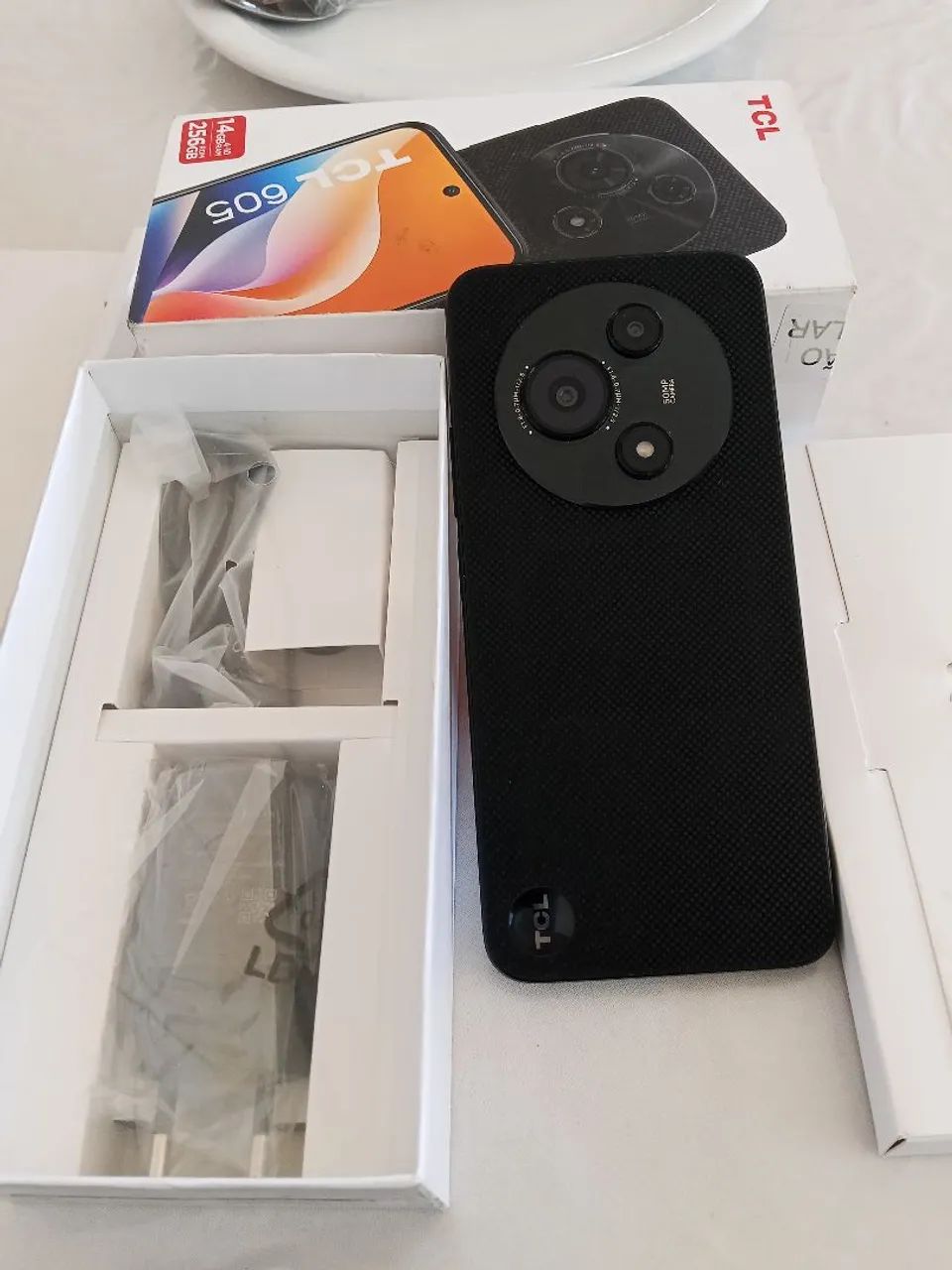 Vende se telefone novo na caixa  - Foto 2
