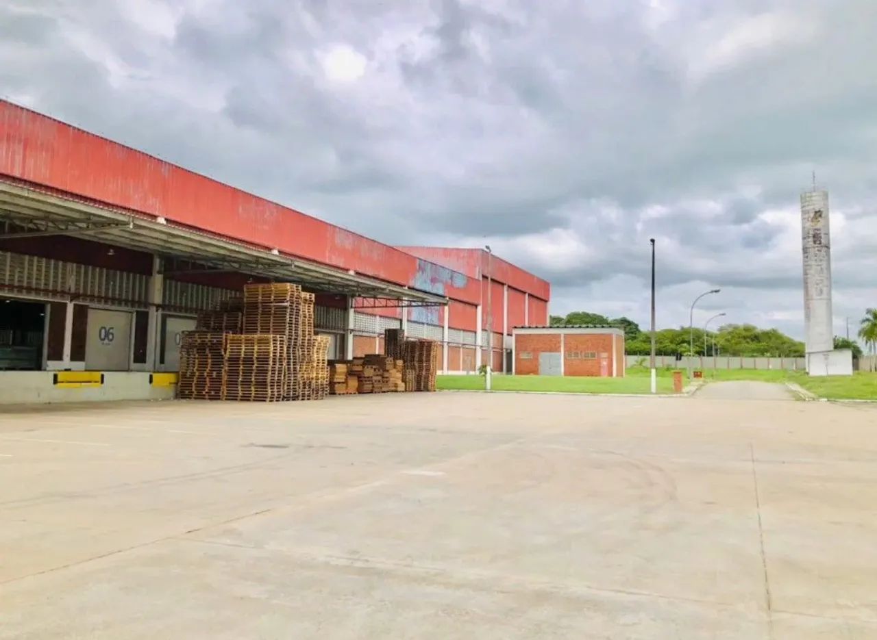VENDO OU ALUGO GALPÃO NO DISTRITO INDUSTRIAL NO HORIZONTE  - Foto 2