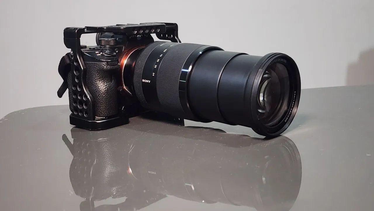 Sony a7III + cage de alumínio. R$6500,00 - Foto 3