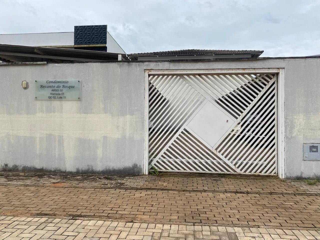 Sobrado 3 quartos com suíte no Condomínio Recanto do Bosque