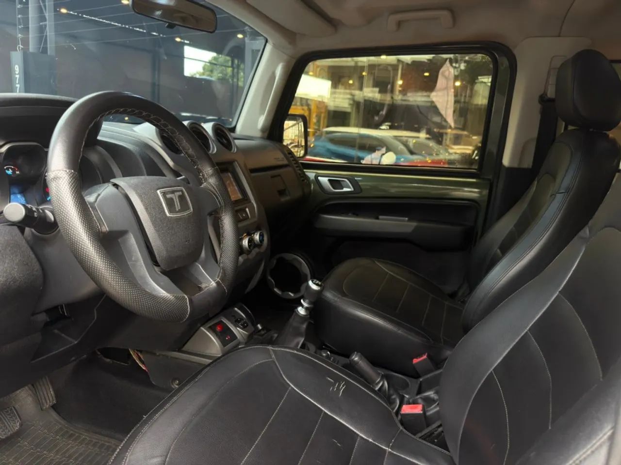 Troller T-4 XLT 3.2 2015 - Foto 2