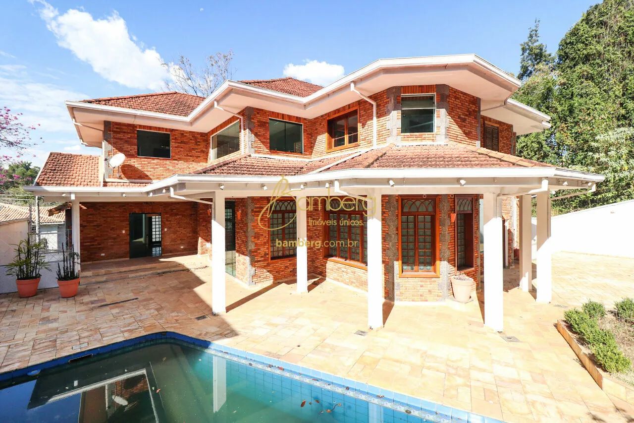 Linda Casa Jardim Guedala
