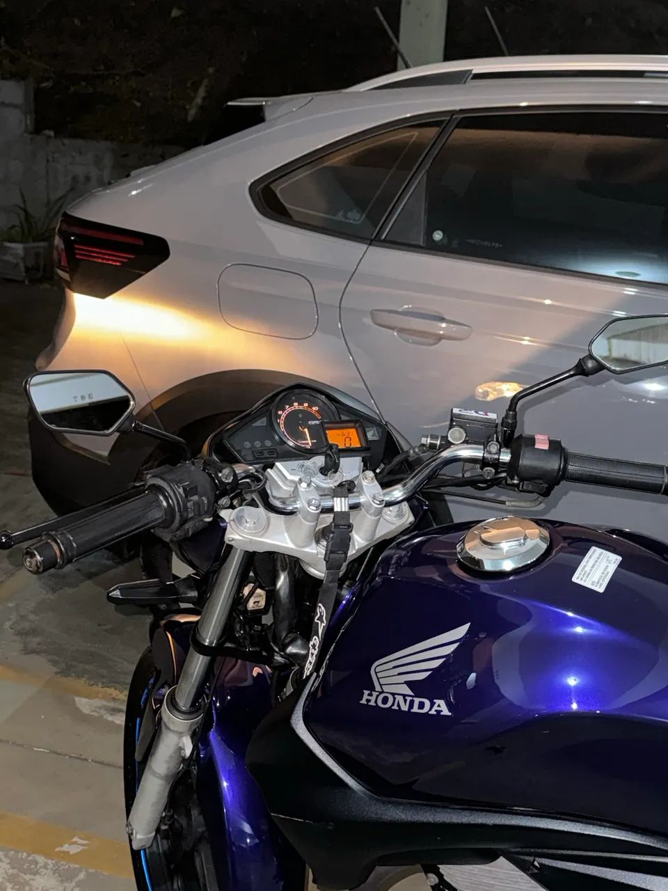 CB300R - Foto 2