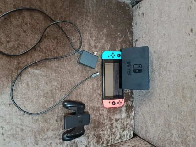 Nintendo Switch v1 DESBLOQUEÁVEL