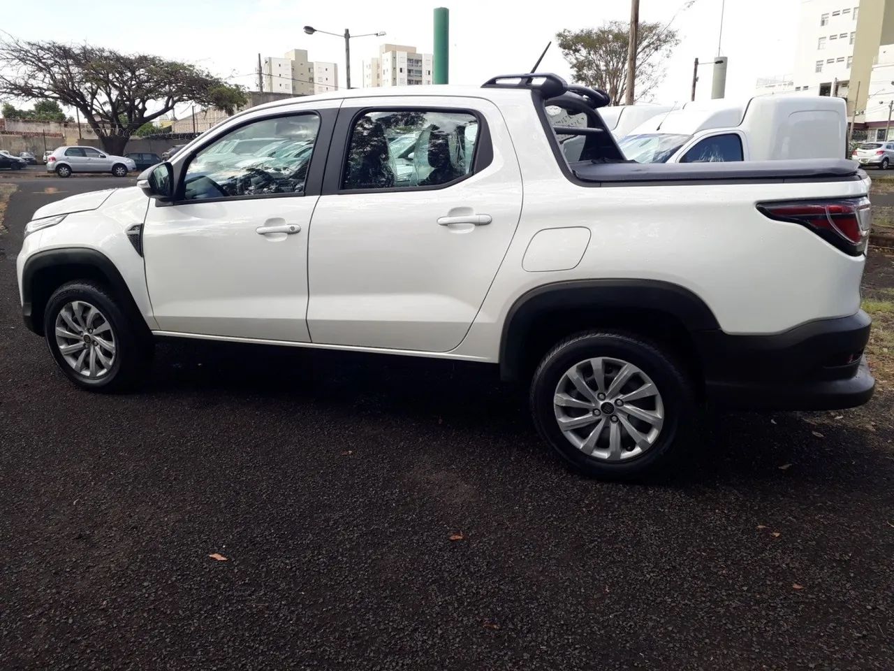 Fiat Strada Freedom 1.3 Flex 8V CD 2026 - Foto 2