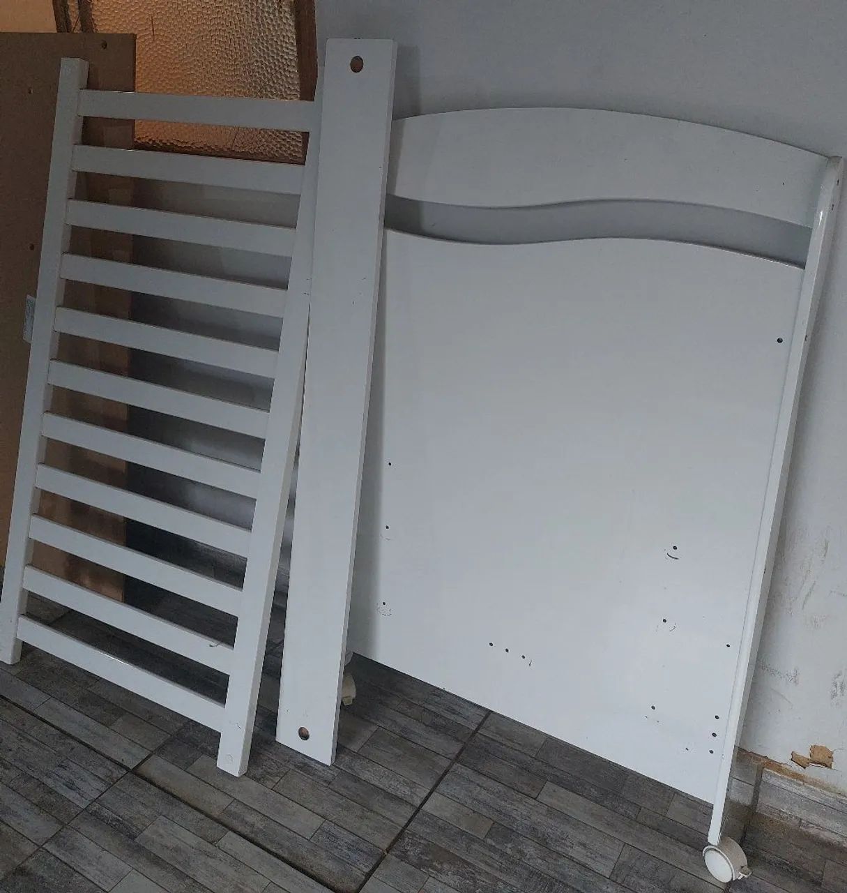 Berço semi-novo