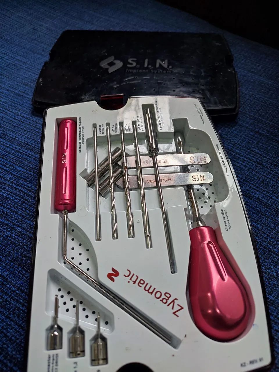 Kit Zigomático S.I.N. (Completo e Impecável)