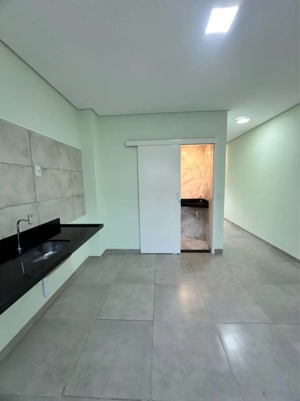 Alugo sobrado com 02 quartos próximo a AABB - Foto 3