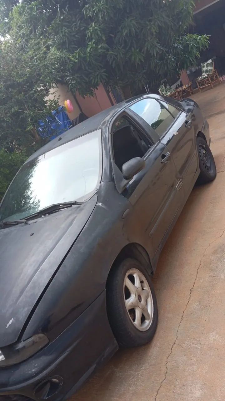 Fiat Marea HLX 2.0 20V 4P 2000 - Foto 2