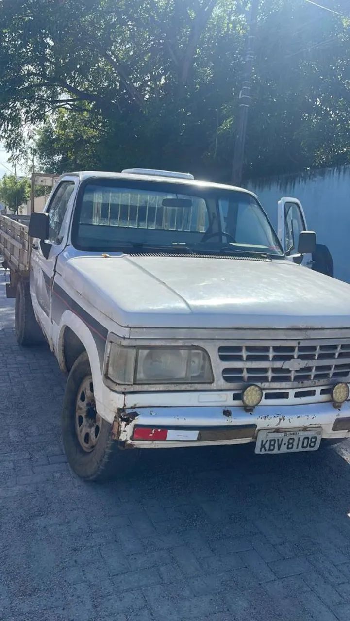 Chevrolet D-20 S / Luxe 3.9/4.0 Diesel 1990