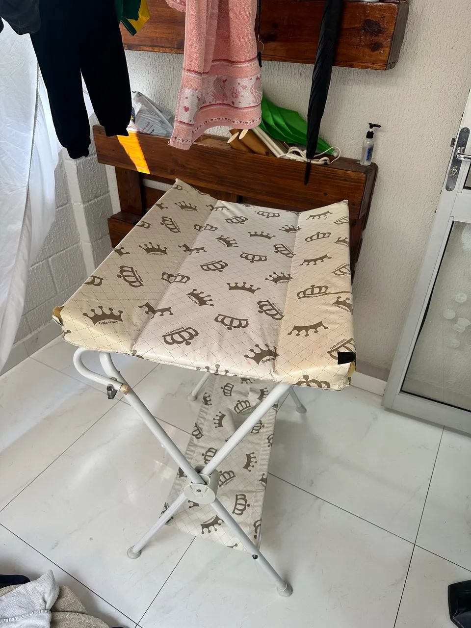 BANHEIRA COM TROCADOR
