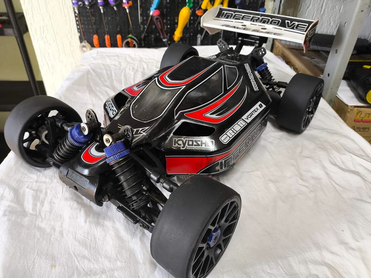 Chassi Automodelo 1/8 Elétrico: Kyosho Inferno VE (Race Spec) - Foto 2