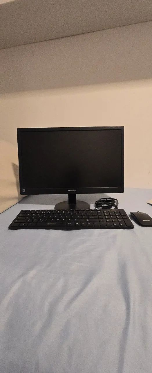 Monitor LCD AOC de 18,5. - Foto 3