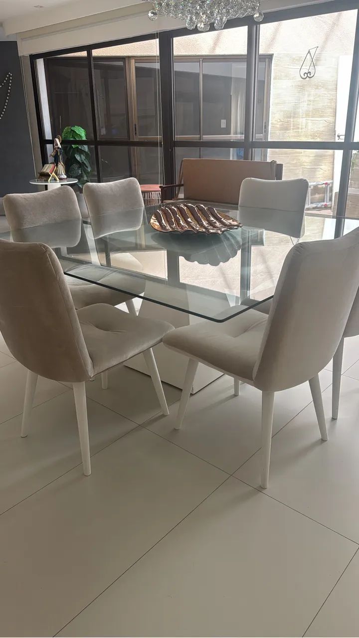 Mesa de vidro com 6 cadeiras  - Foto 3
