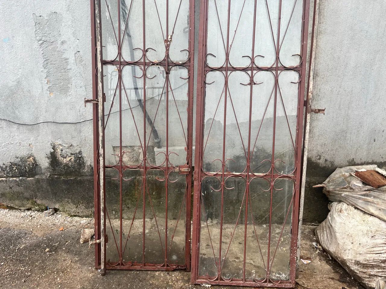 Porta de ferro e vidro - Foto 4