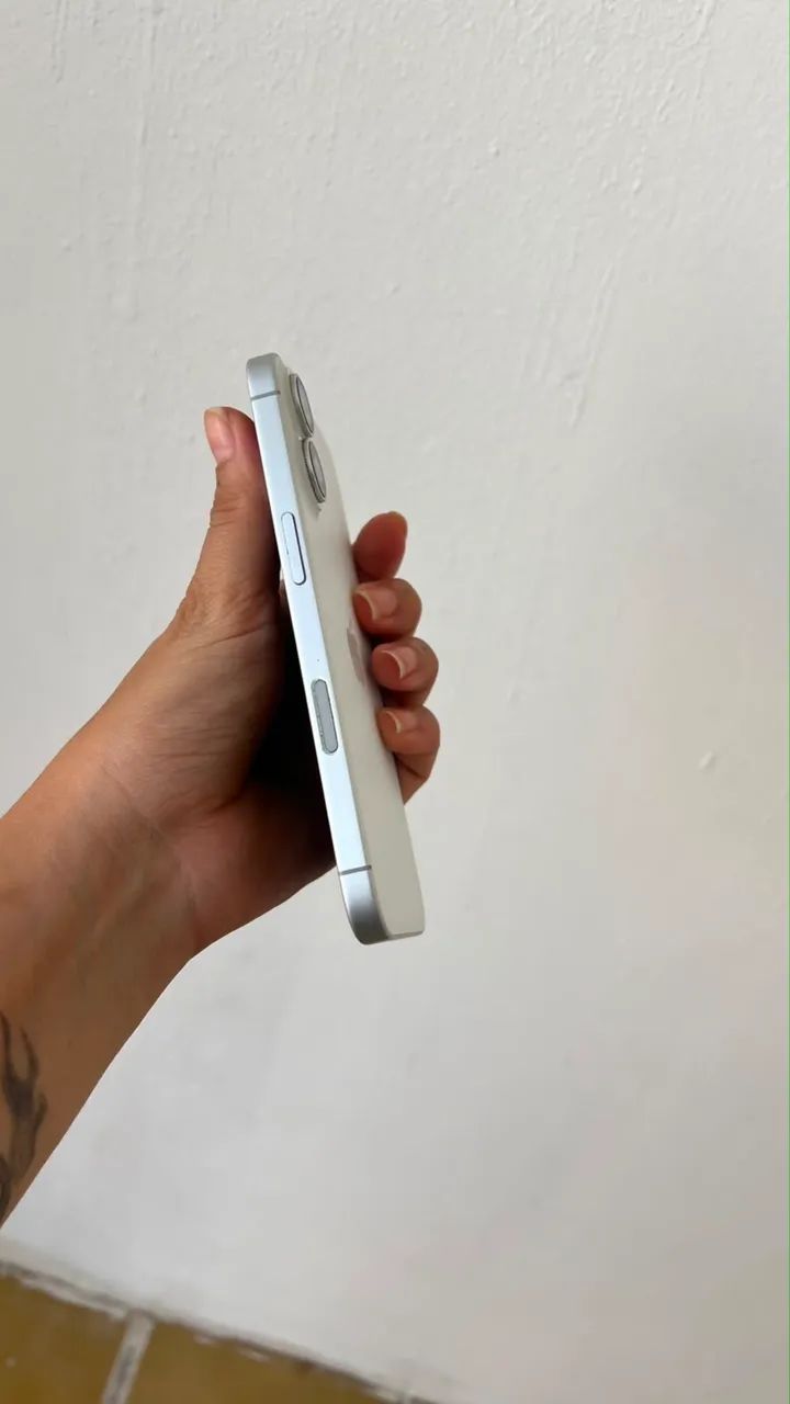 iPhone 16 branco  - Foto 2