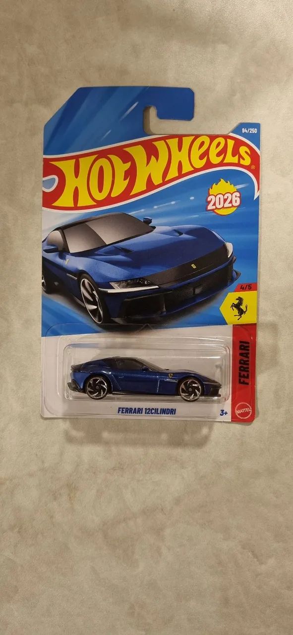 Hot Wheels Ferrari 12Cilindri Azul Metálico - Brinquedos e Jogos