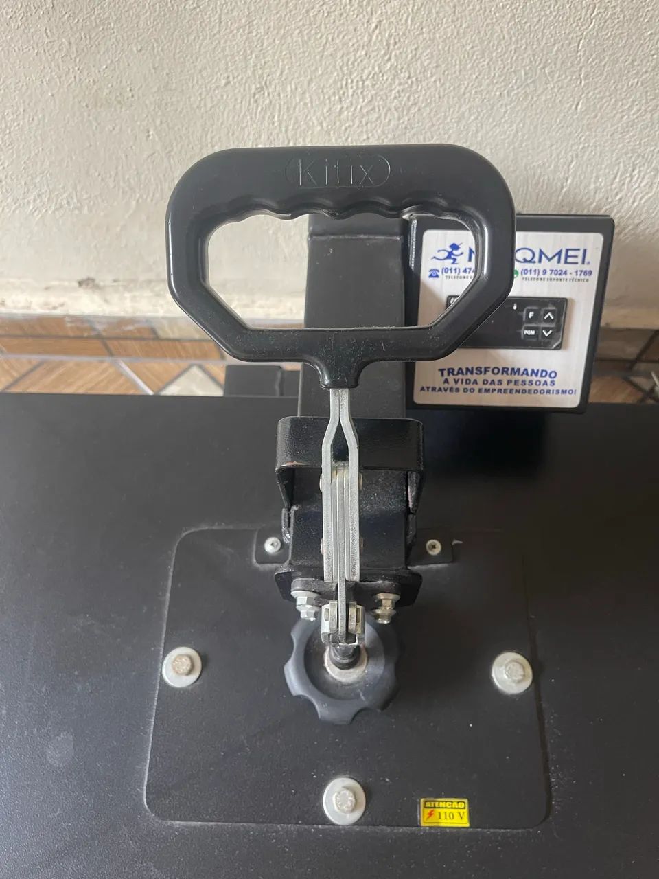 Máquina de sublimação seminova 110wts, 280 graus, 3 meses de uso - Foto 3