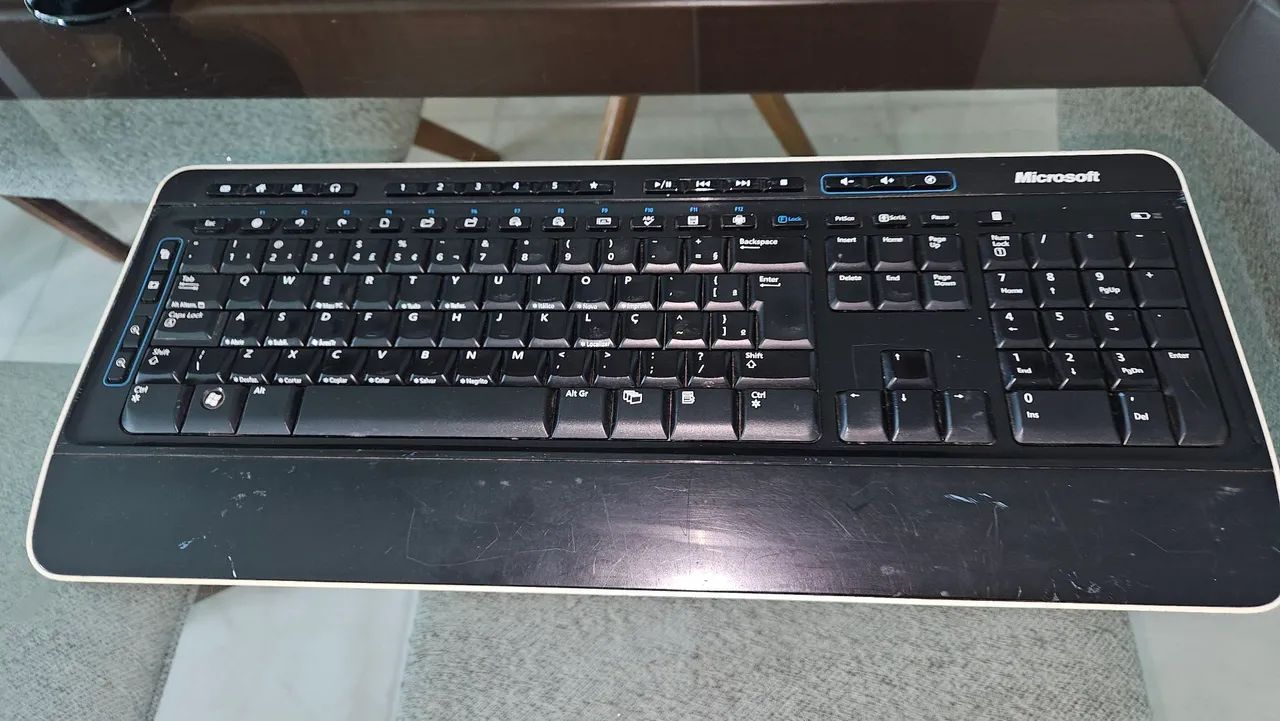 Teclado Microsoft preto  - Foto 2