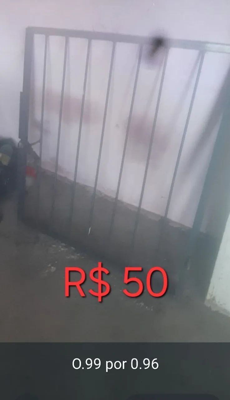 Grades e porta443829730516684803
