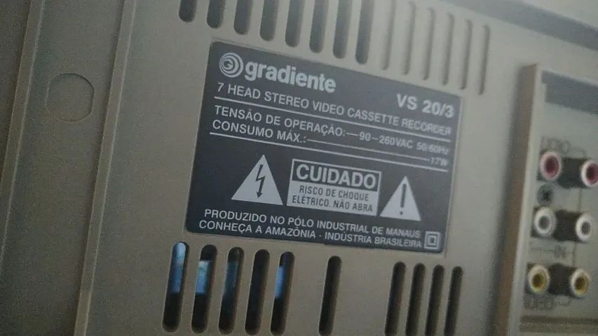 Video Cassette Gradiente 7 Cabeças Stereo VS 20/3 - Foto 3