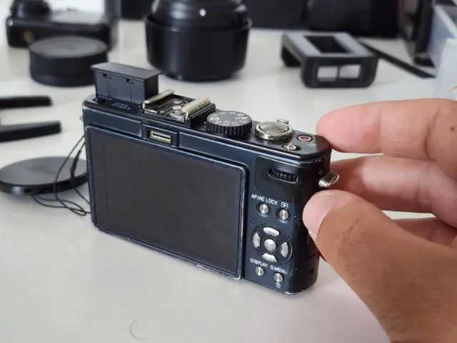 LEICA D LUX 5 | CLÁSSICA, VERSÁTIL E CHEIA DE ESTILO - Câmeras e