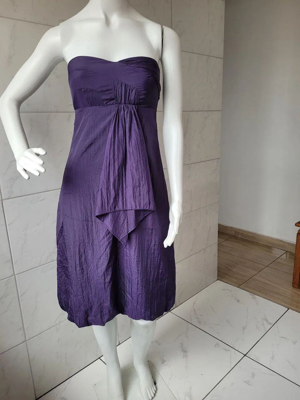 Vestido  elegante.