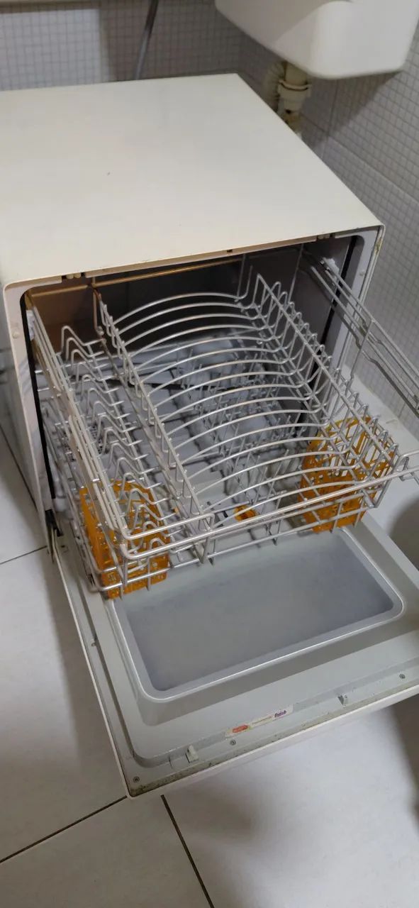 Máquina de lavar louça 8 serviço  - Foto 5