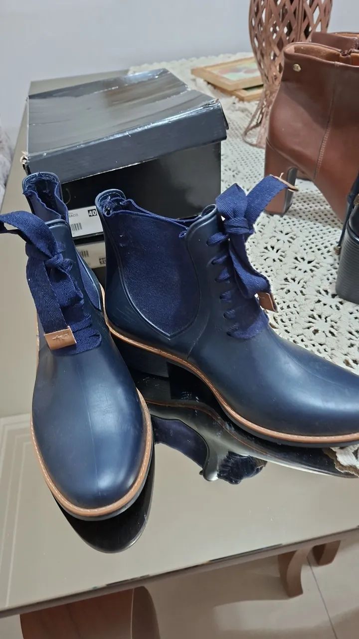 Botas diversas - Foto 3