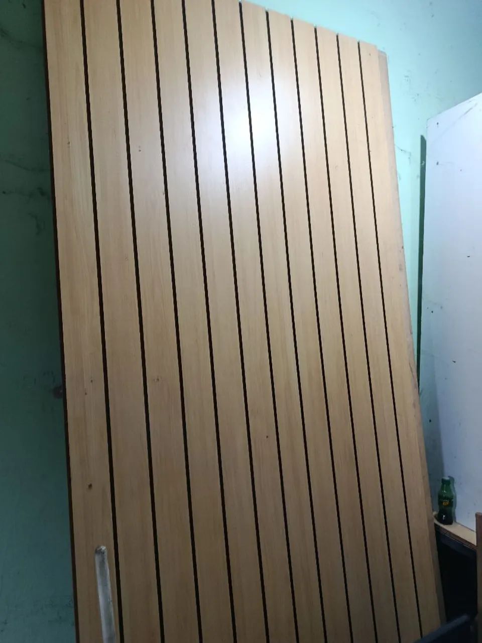 Balcão e painel canaletado 
